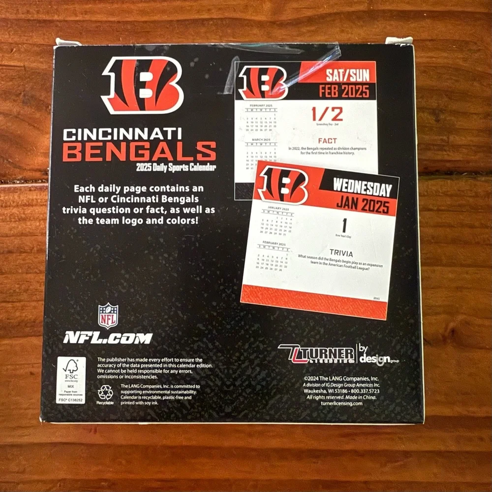 Cincinnati Bengals- 2025 Daily Desk Calendar